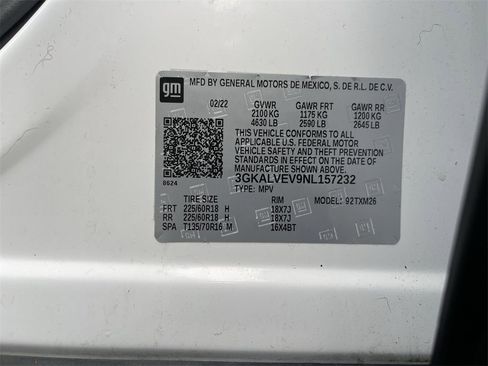 Used 2022 GMC Terrain SLT image 32