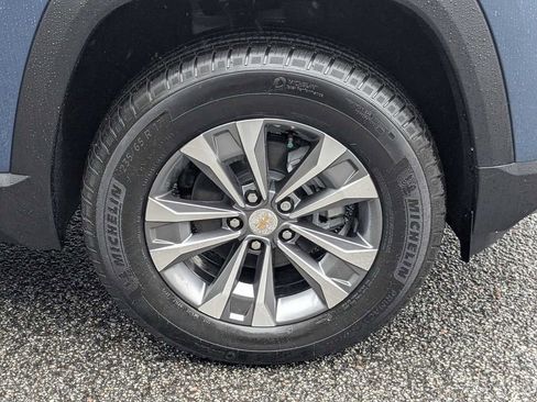 New 2026 Chevrolet Equinox LT w/ Convenience Package II image 11