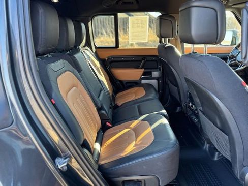 Used 2023 Land Rover Defender 130 X image 20