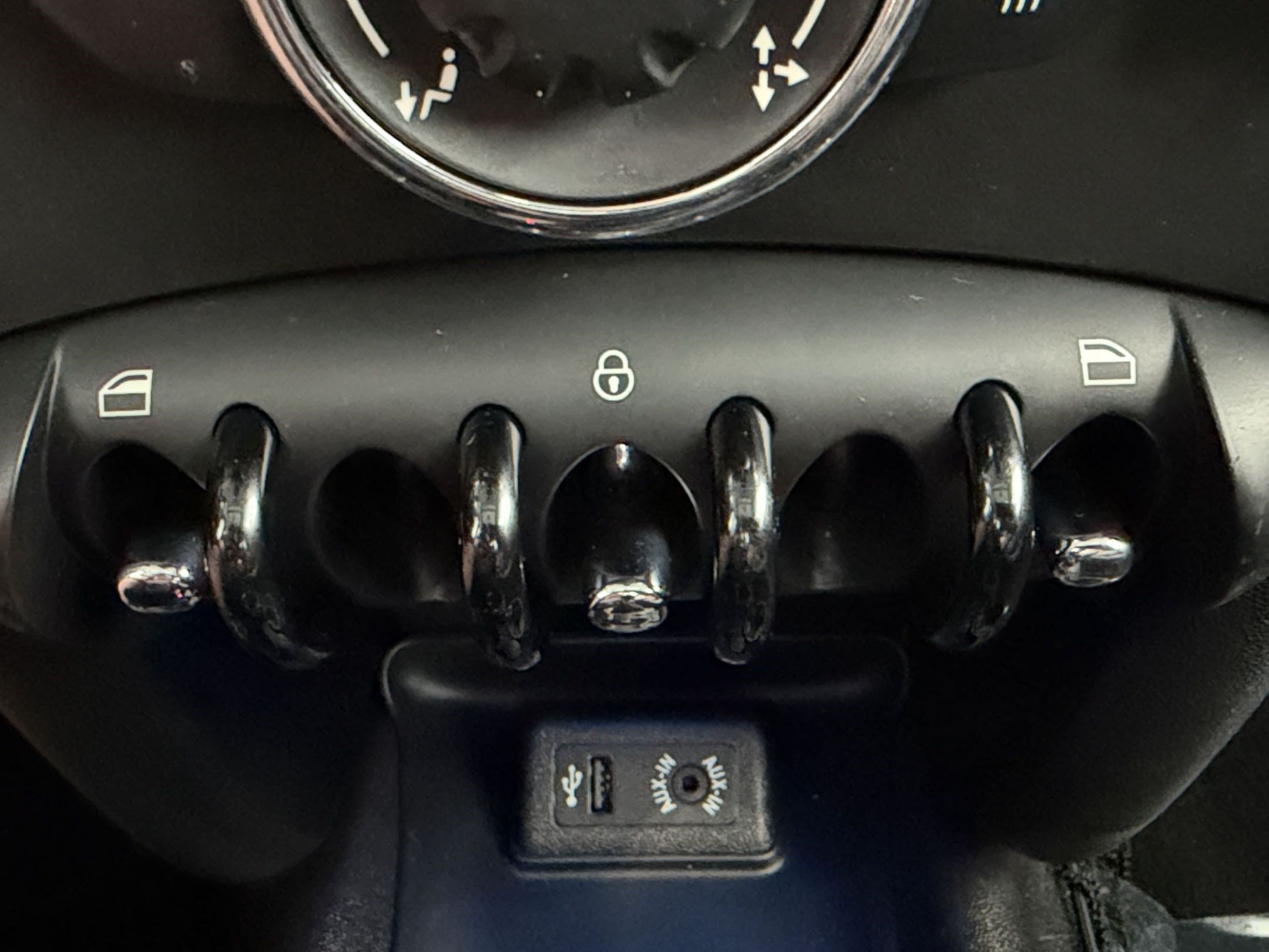 Used 2013 MINI Cooper Hardtop FWD image 19