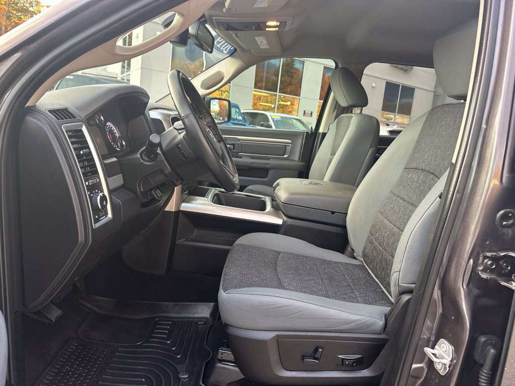 Used 2019 RAM 1500 Big Horn AWD/4WD image 15