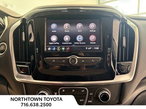 Used 2020 Chevrolet Traverse LS image 27