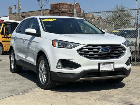 Used 2021 Ford Edge SEL w/ Cargo Accessory Package AWD/4WD image 3