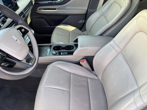 Used 2023 Lincoln Corsair Reserve w/ Equipment Group 201A image 11