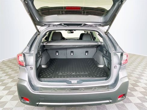 Certified 2025 Subaru Outback Premium AWD/4WD image 29