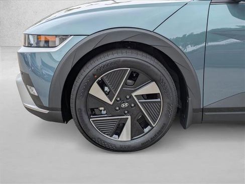 New 2026 Hyundai Ioniq 5 SEL RWD image 23