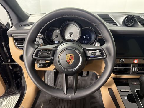 Certified 2026 Porsche Macan S AWD/4WD image 27