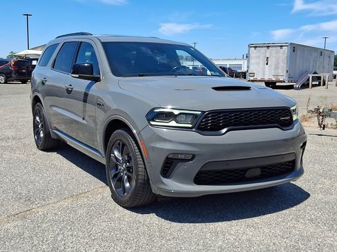Used 2023 Dodge Durango R/T AWD/4WD image 2