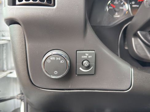 Used 2024 Chevrolet Express 2500 w/ Driver Convenience Package image 16