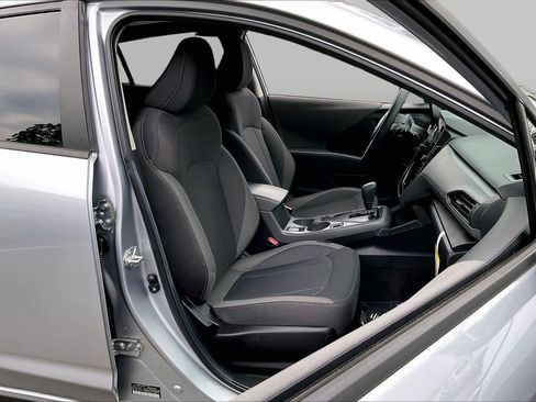 Used 2026 Subaru Crosstrek 2.5i Premium AWD/4WD image 9