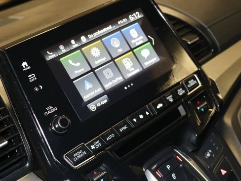 Used 2024 Honda Odyssey Sport image 42