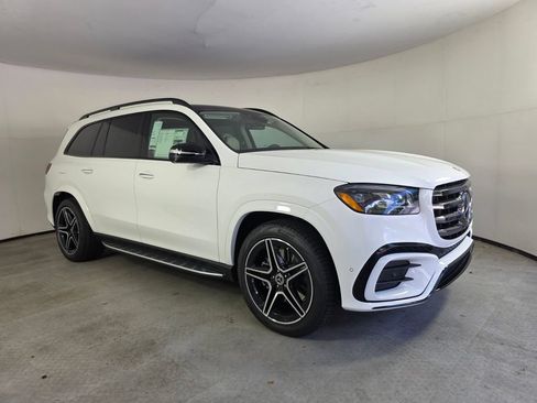 New 2026 Mercedes-Benz GLS 450 4MATIC image 1