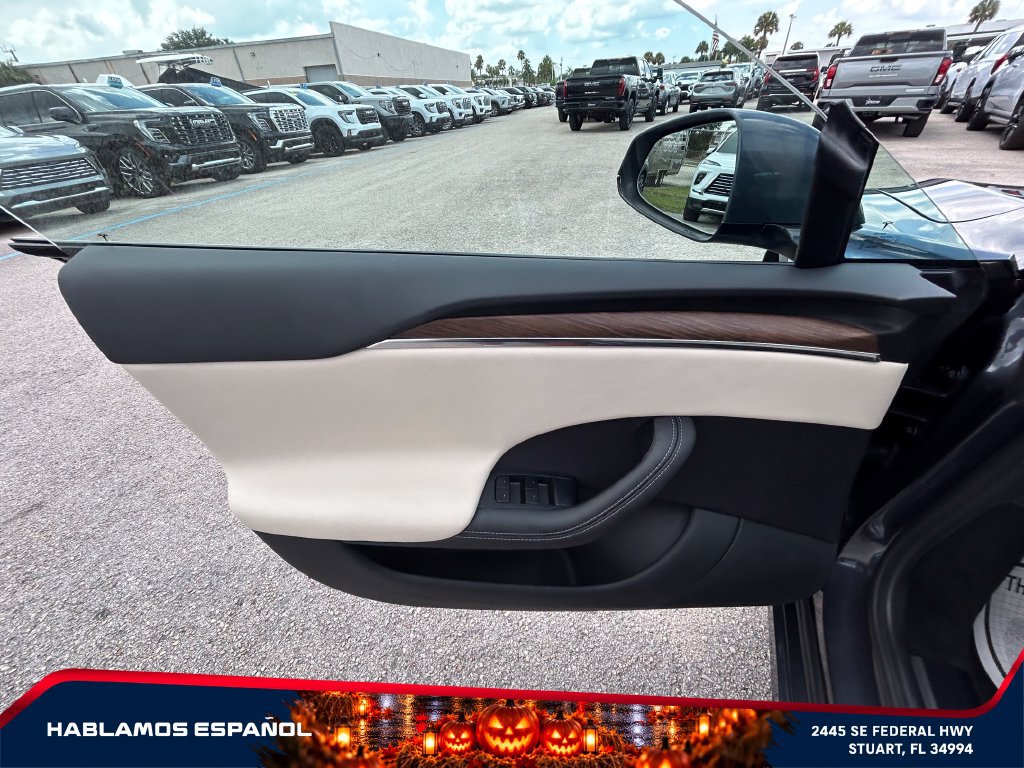 Used 2022 Tesla Model S AWD/4WD image 23