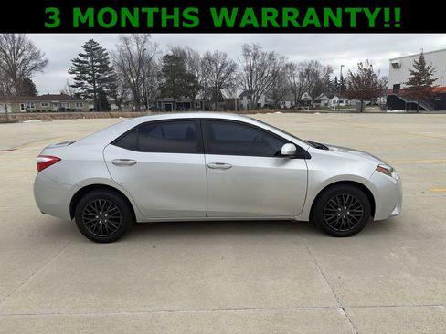 Used 2016 Toyota Corolla LE image 29