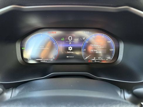 Used 2023 Toyota RAV4 Limited AWD/4WD image 31