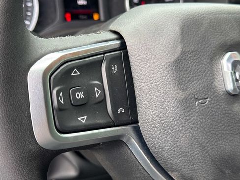 New 2026 RAM 1500 4x4 Crew Cab image 25