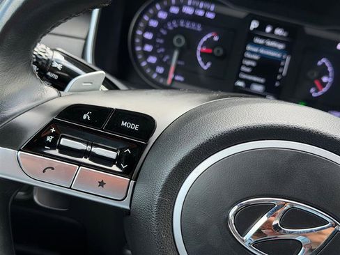 Used 2023 Hyundai Santa Cruz SE image 39