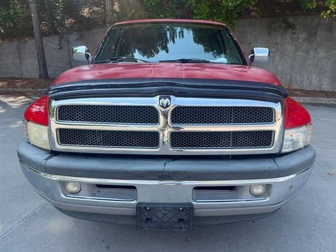 Used 1997 Dodge Ram 1500 Truck 2WD Club Cab image 2