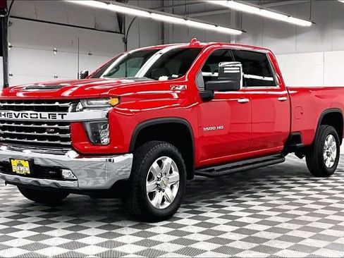 Used 2023 Chevrolet Silverado 3500 LTZ image 13