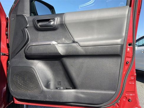 Used 2022 Toyota Tacoma SR5 image 14