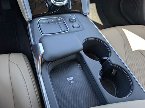 Certified 2025 Acura TLX w/ Technology Package image 22