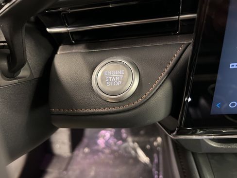 New 2026 Lincoln Nautilus Premier image 18