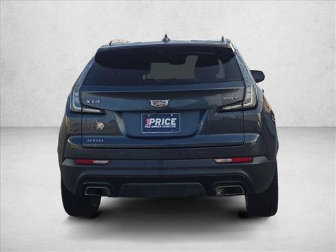 Used 2020 Cadillac XT4 Sport w/ Enhanced Visibility Package FWD image 7