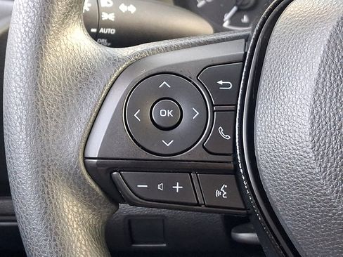 Certified 2021 Toyota Corolla LE image 20