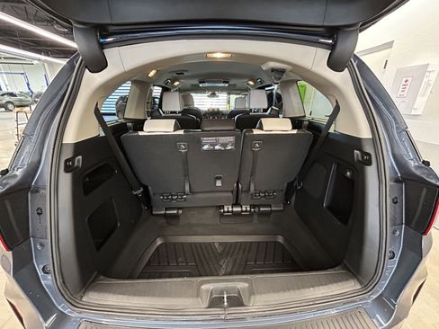 Certified 2025 Honda Odyssey Elite image 14