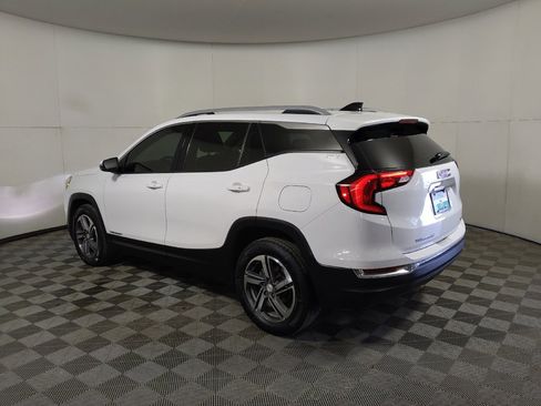 Used 2021 GMC Terrain SLT AWD/4WD image 3