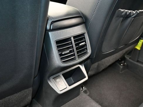 Used 2024 Kia Seltos EX image 33