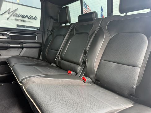 Used 2019 RAM 1500 Laramie w/ Sport Appearance Package AWD/4WD image 18