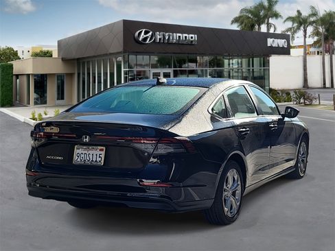 Used 2023 Honda Accord LX image 3