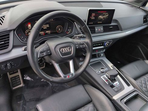 Used 2018 Audi SQ5 Premium Plus w/ Navigation Package image 10