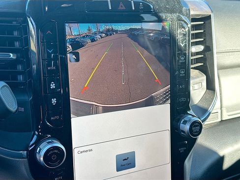 Used 2024 RAM 2500 Laramie image 23