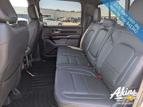 Used 2025 RAM 1500 Big Horn AWD/4WD image 14