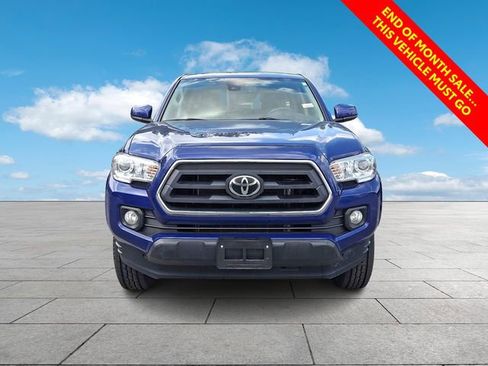 Certified 2023 Toyota Tacoma SR5 AWD/4WD image 3