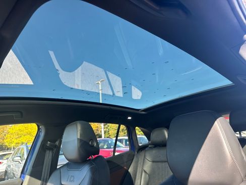 Used 2021 Volkswagen ID.4 Pro S image 17