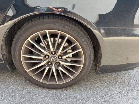 Used 2013 Lexus LS 460 AWD w/ F-Sport Pkg image 12
