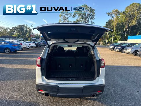 Used 2021 Subaru Ascent Limited w/ Technology Package AWD/4WD image 8