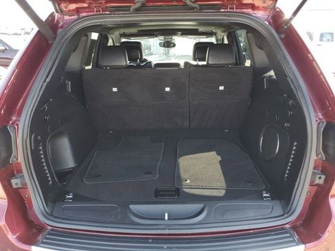 Certified 2022 Jeep Grand Cherokee Limited w/ Trailer Tow Group IV image 11