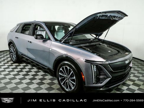 Used 2024 Cadillac Lyriq Sport w/ LPO, Floor Liner Package AWD/4WD image 35