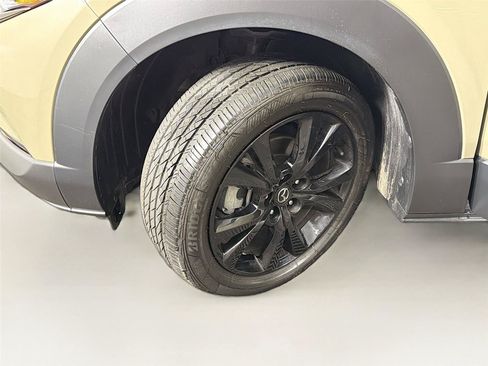Used 2025 MAZDA CX-30 Carbon AWD/4WD image 37