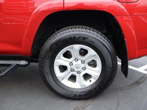 Used 2024 Toyota 4Runner SR5 Premium image 11