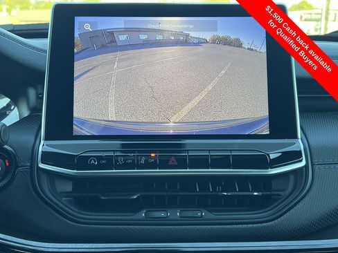 New 2026 Jeep Compass Latitude image 3