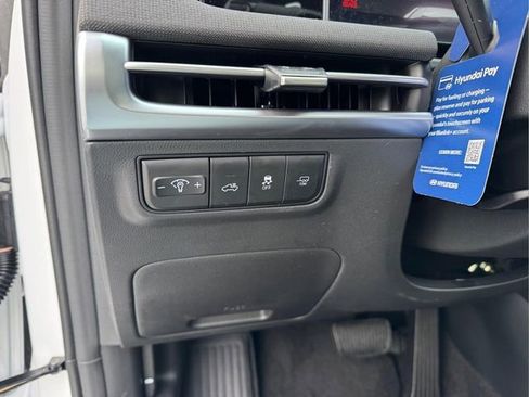 New 2026 Hyundai Santa Cruz Limited image 16