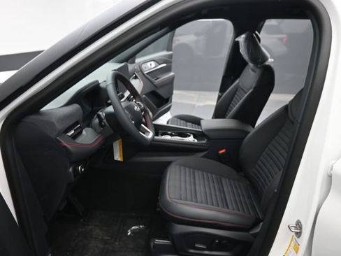 New 2026 Ford Explorer ST-Line image 14