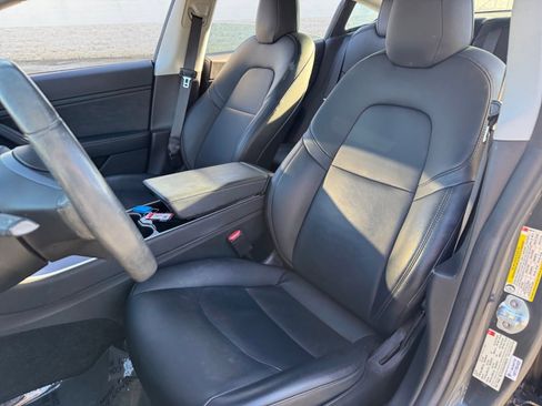 Used 2017 Tesla Model 3 Long Range image 17