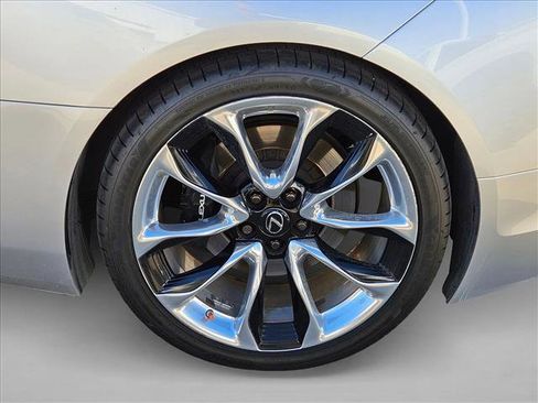 Used 2018 Lexus LC 500 Coupe image 24
