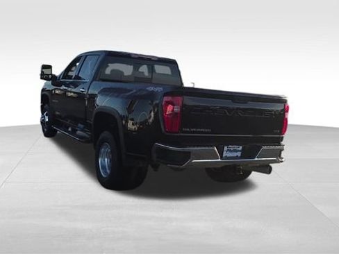 Certified 2021 Chevrolet Silverado 3500 LTZ w/ LTZ Convenience Package AWD/4WD image 3